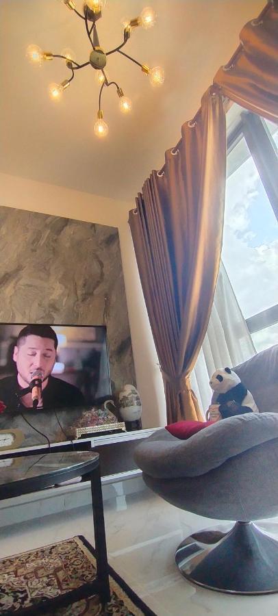 Cmk Troika Apartmen#Free Netflix Kota Bharu Kültér fotó